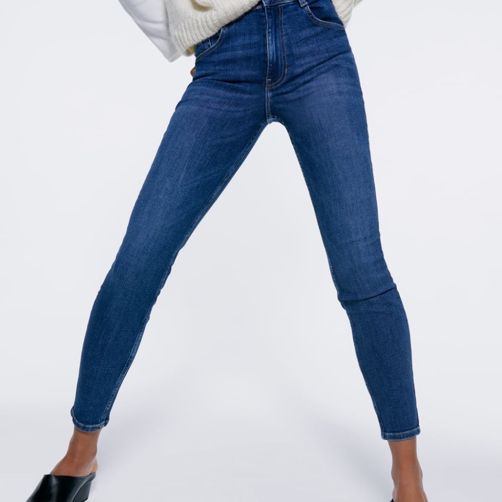 Zara NWOT high waisted fitted skinny jeans